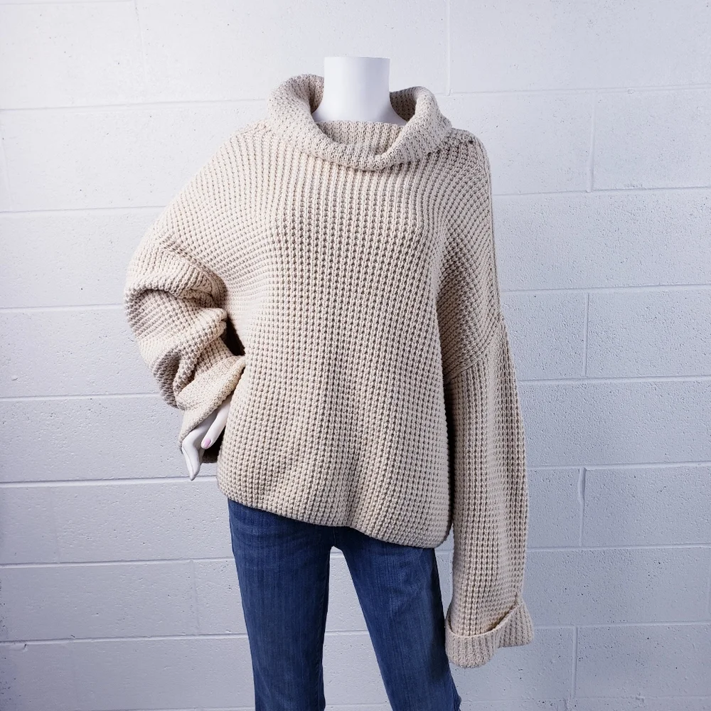 Free People Park City Pullover Sweater Chunky Knit‎ Turtleneck Ivory Size Large